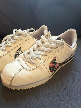 Nike Cream Floral Cortez Women’s Sneakers